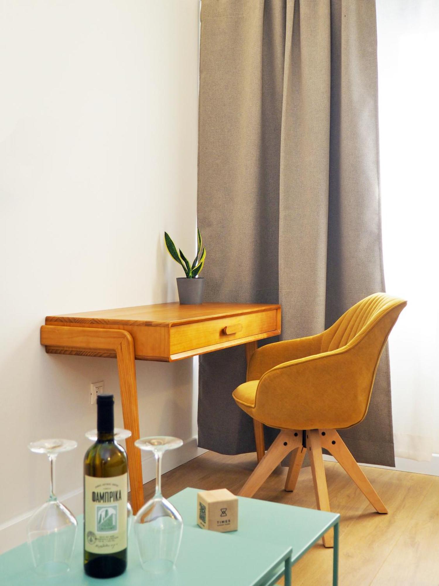 Times Elegant Rooms Ermoupoli Luaran gambar